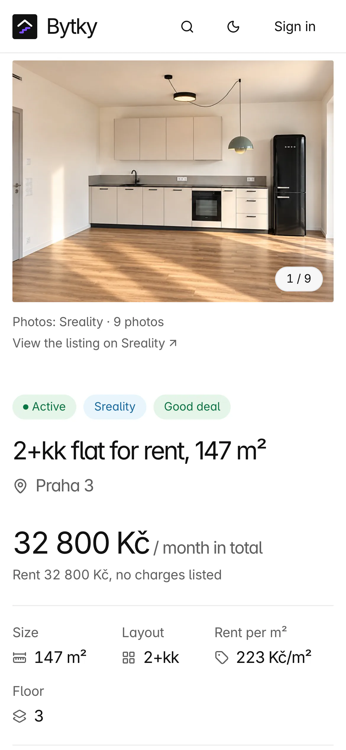 Bytky listing page on a phone: a photo of a sunlit kitchen, Active and Good deal badges, 2+kk flat for rent, 147 m² in Praha 3, 32 800 Kč a month in total, and size, layout, rent per m² and floor.